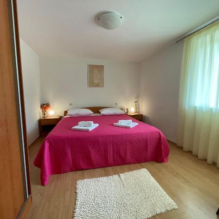 Apartment Benky Pican ภายนอก รูปภาพ