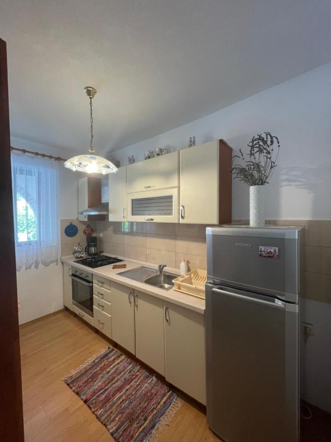 Apartment Benky Pican ภายนอก รูปภาพ