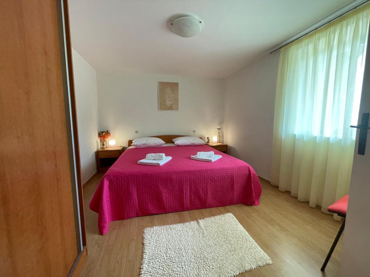 Apartment Benky Pican ภายนอก รูปภาพ